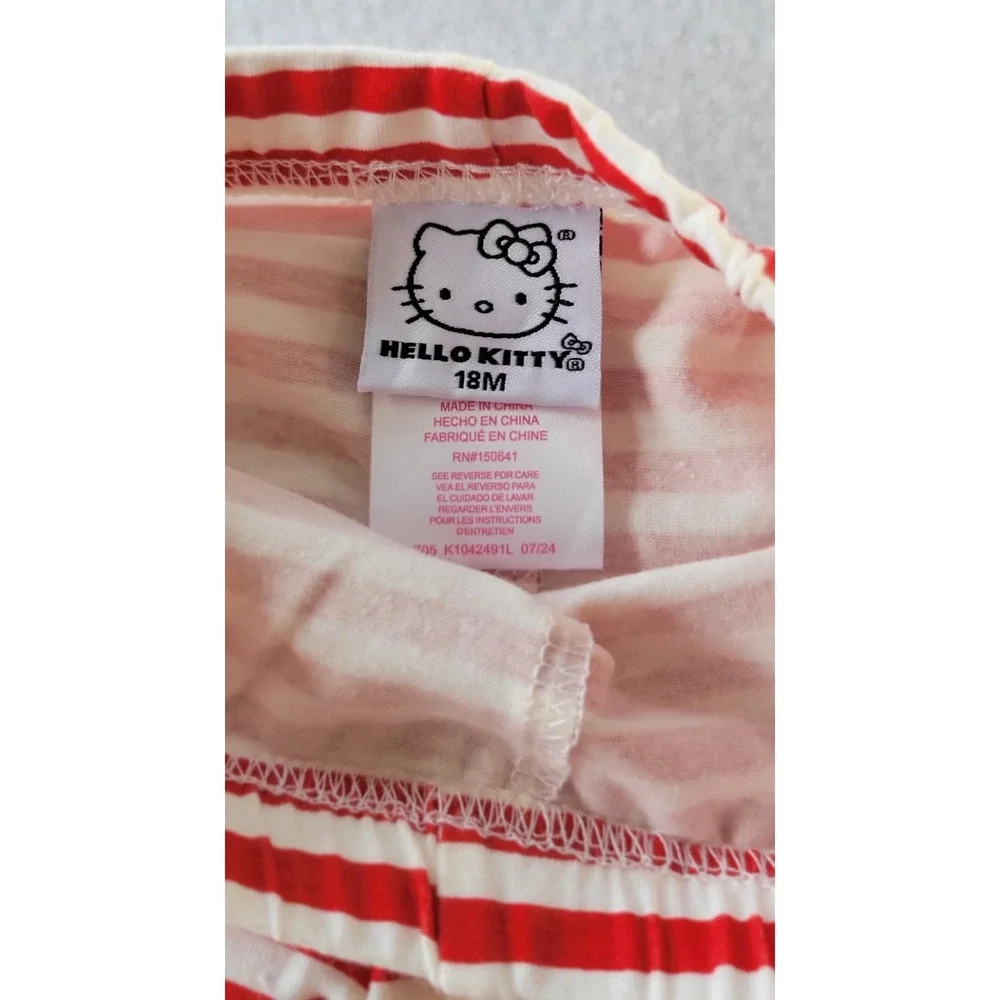 HELLO KITTY INFANT 2 PIECE SHIRT AND PANT CHRISTMAS SET Size 18 And 24‎ Months